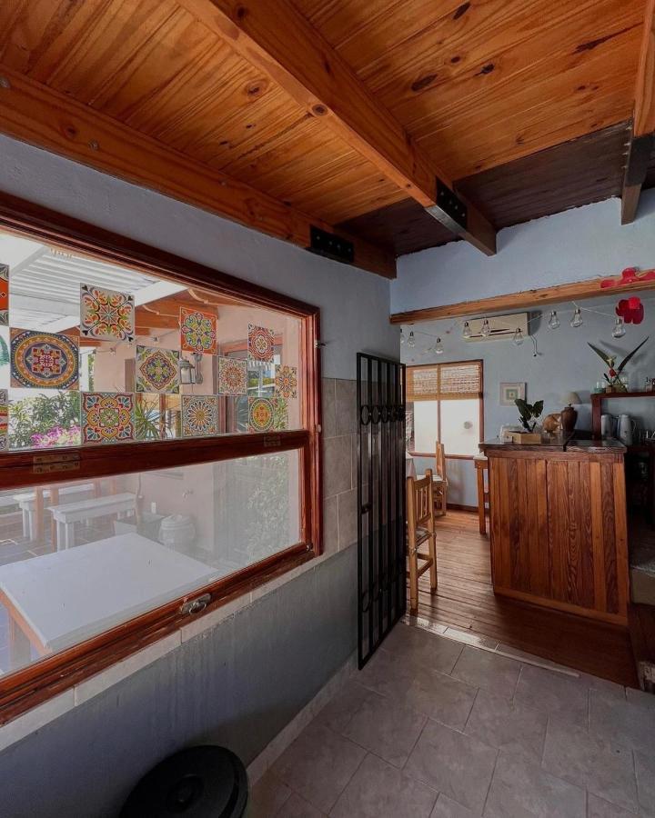 Hosteria Isabel Departamentos Y Habitaciones Con Bano Privado Las Grutas Kültér fotó