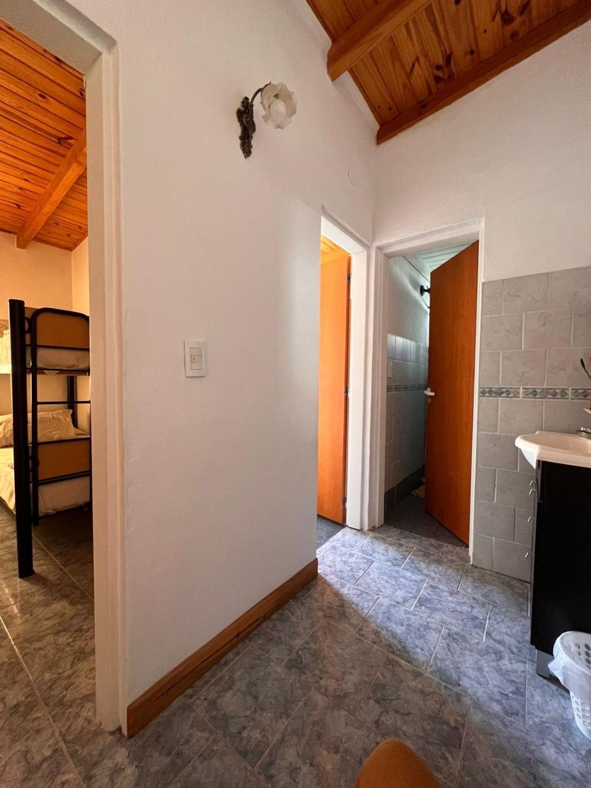 Hosteria Isabel Departamentos Y Habitaciones Con Bano Privado Las Grutas Szoba fotó
