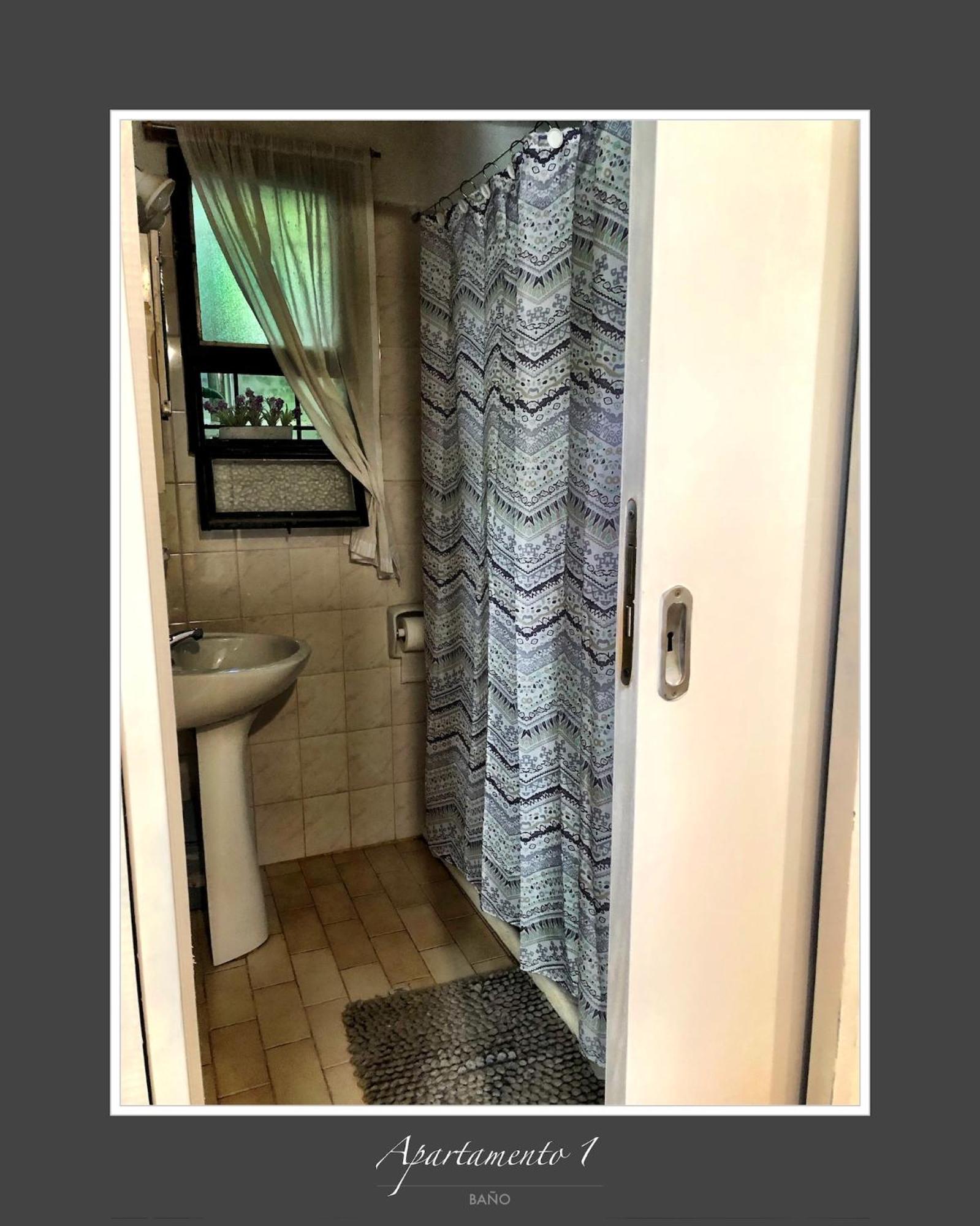 Hosteria Isabel Departamentos Y Habitaciones Con Bano Privado Las Grutas Szoba fotó